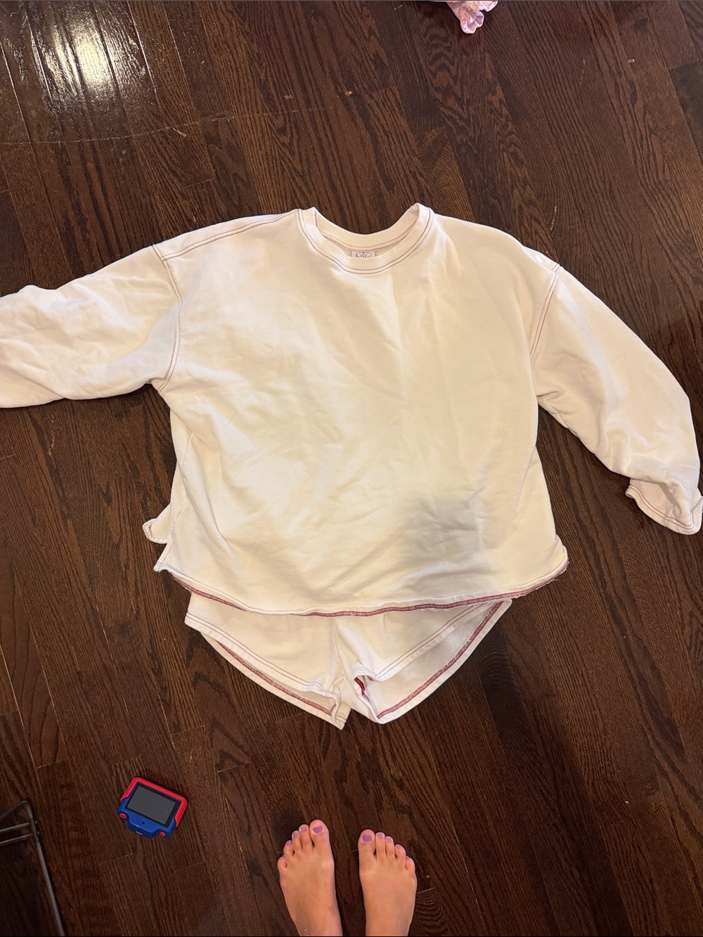 Laneway sweater and shorts
